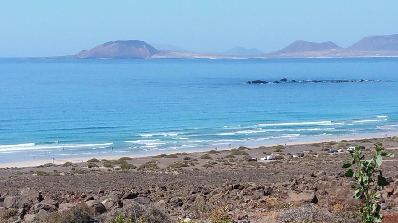 Salitre-1ª Linea De Mar Villa Famara Buitenkant foto